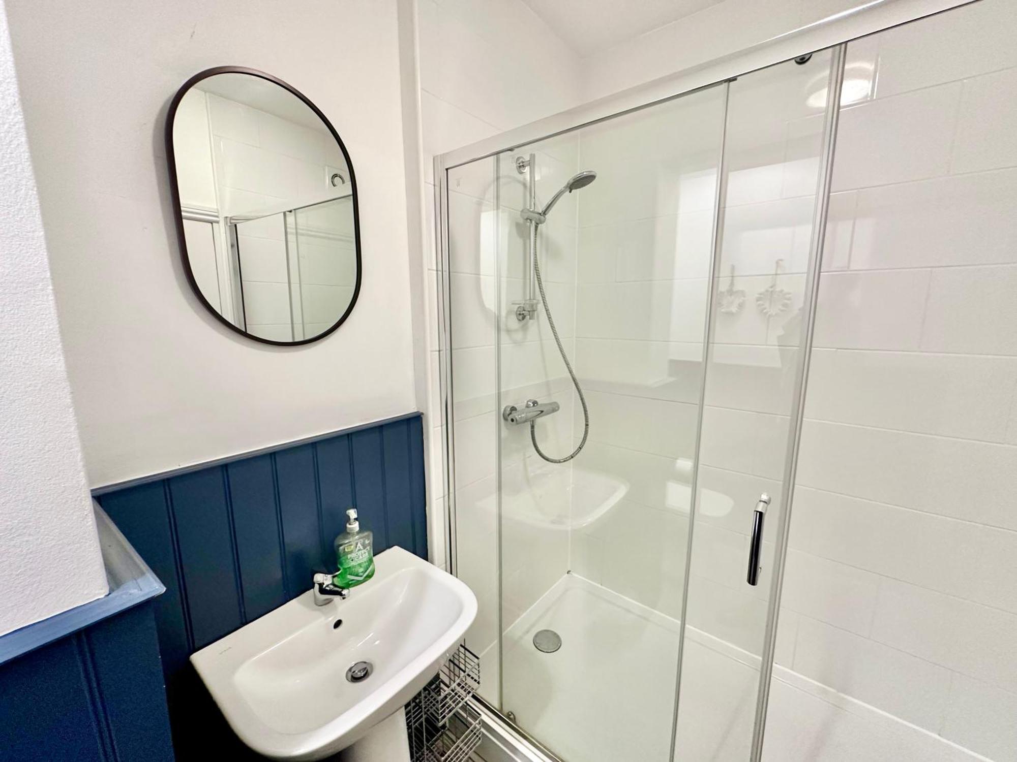 Gillygate Nest With Free Allocated Parking York Bagian luar foto