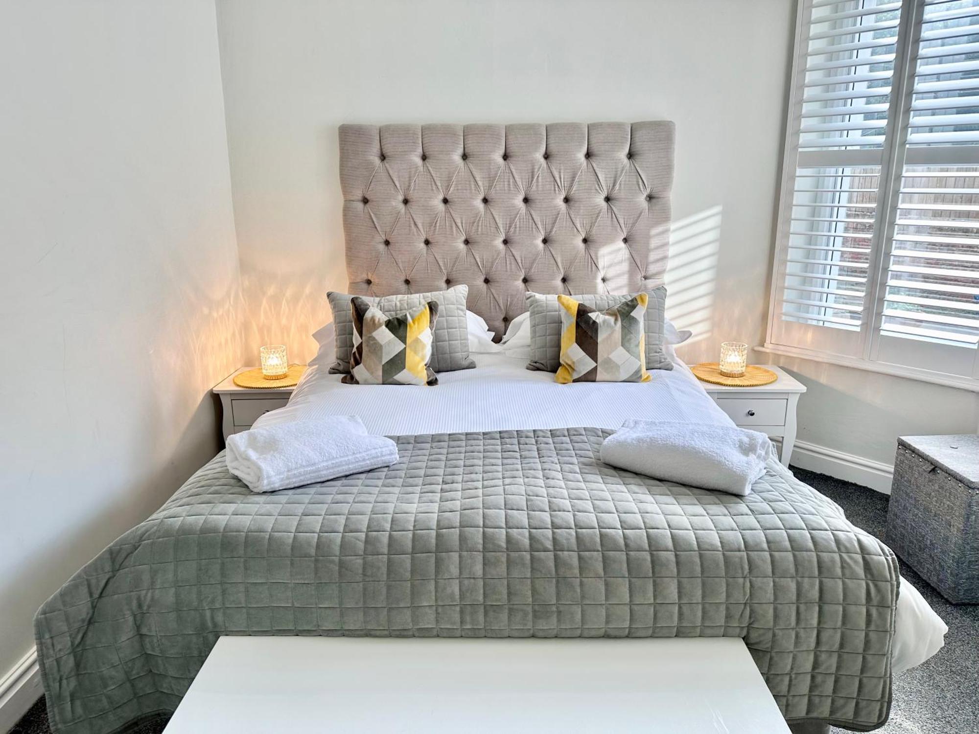 Gillygate Nest With Free Allocated Parking York Bagian luar foto